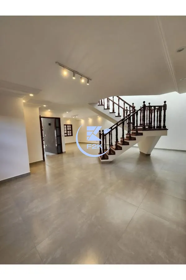 Sobrado, 5 quartos, 300 m² - Foto 1