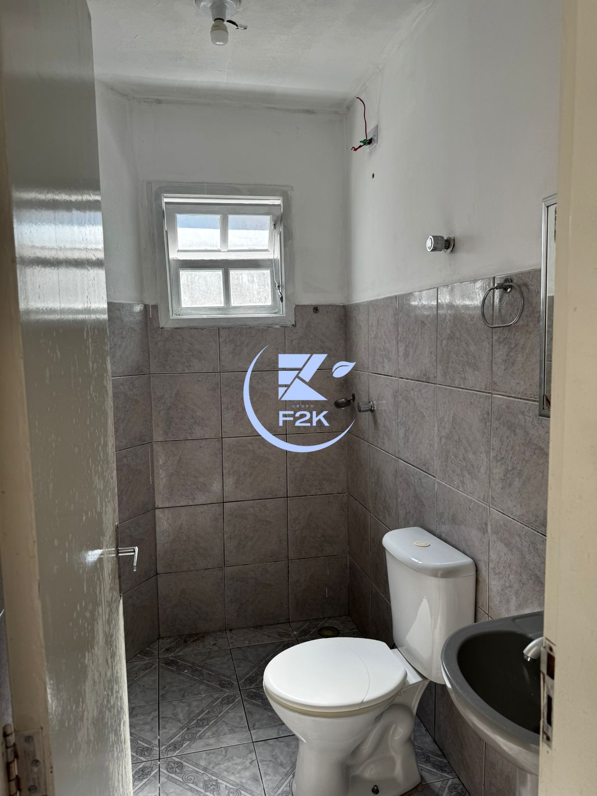 Casa, 6 quartos, 250 m² - Foto 8