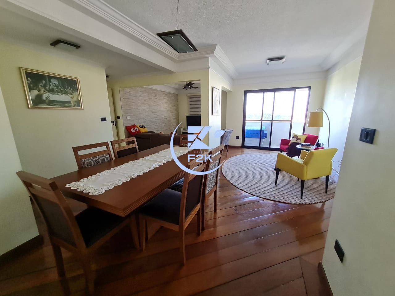 Apartamento à venda com 3 quartos, 124m² - Foto 4