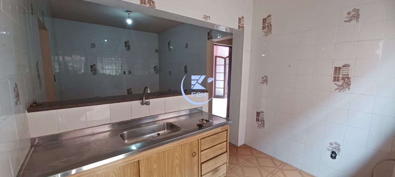 Casa à venda com 3 quartos, 206m² - Foto 14