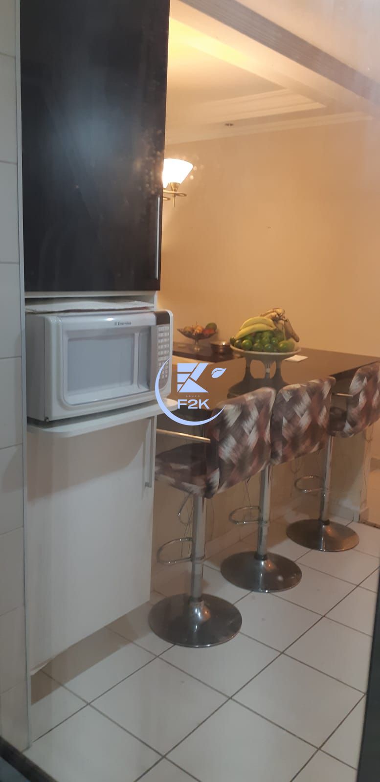 Apartamento à venda com 3 quartos, 79m² - Foto 2