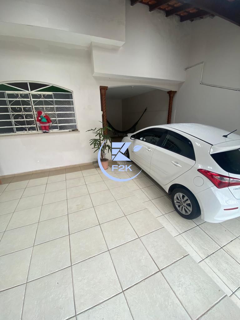 Casa à venda com 2 quartos, 24m² - Foto 1
