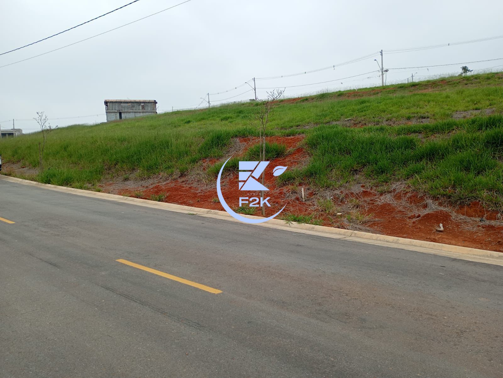 Terreno, 301 m² - Foto 1