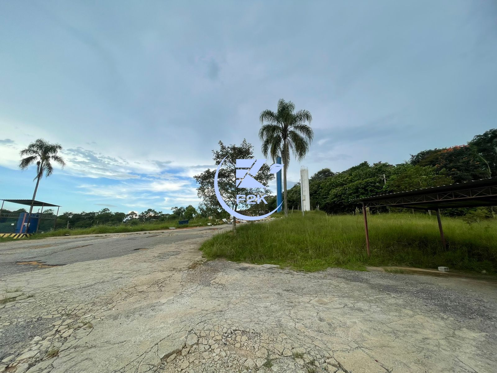 Depósito-Galpão-Armazém para alugar com 20 quartos, 4900m² - Foto 21