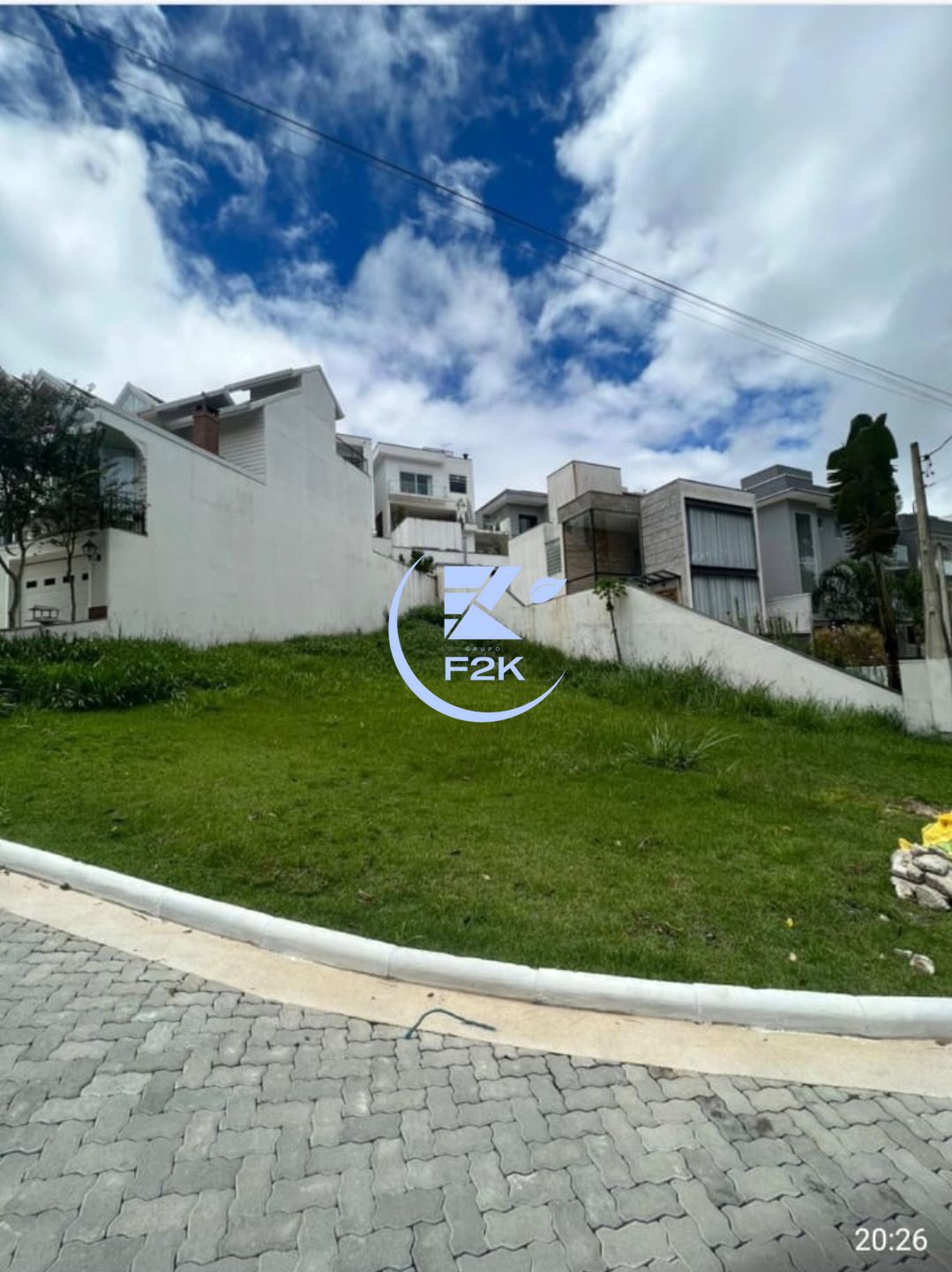 Terreno, 302 m² - Foto 2