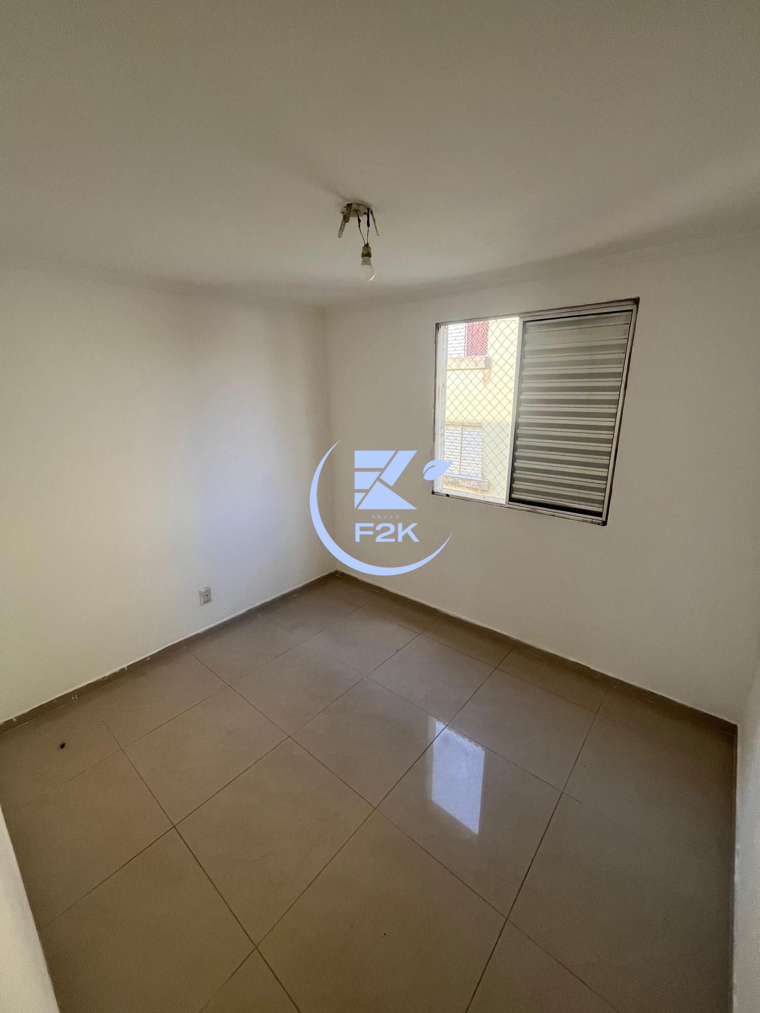 Apartamento à venda com 2 quartos, 47m² - Foto 2
