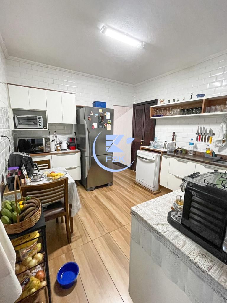 Casa, 3 quartos, 168 m² - Foto 6