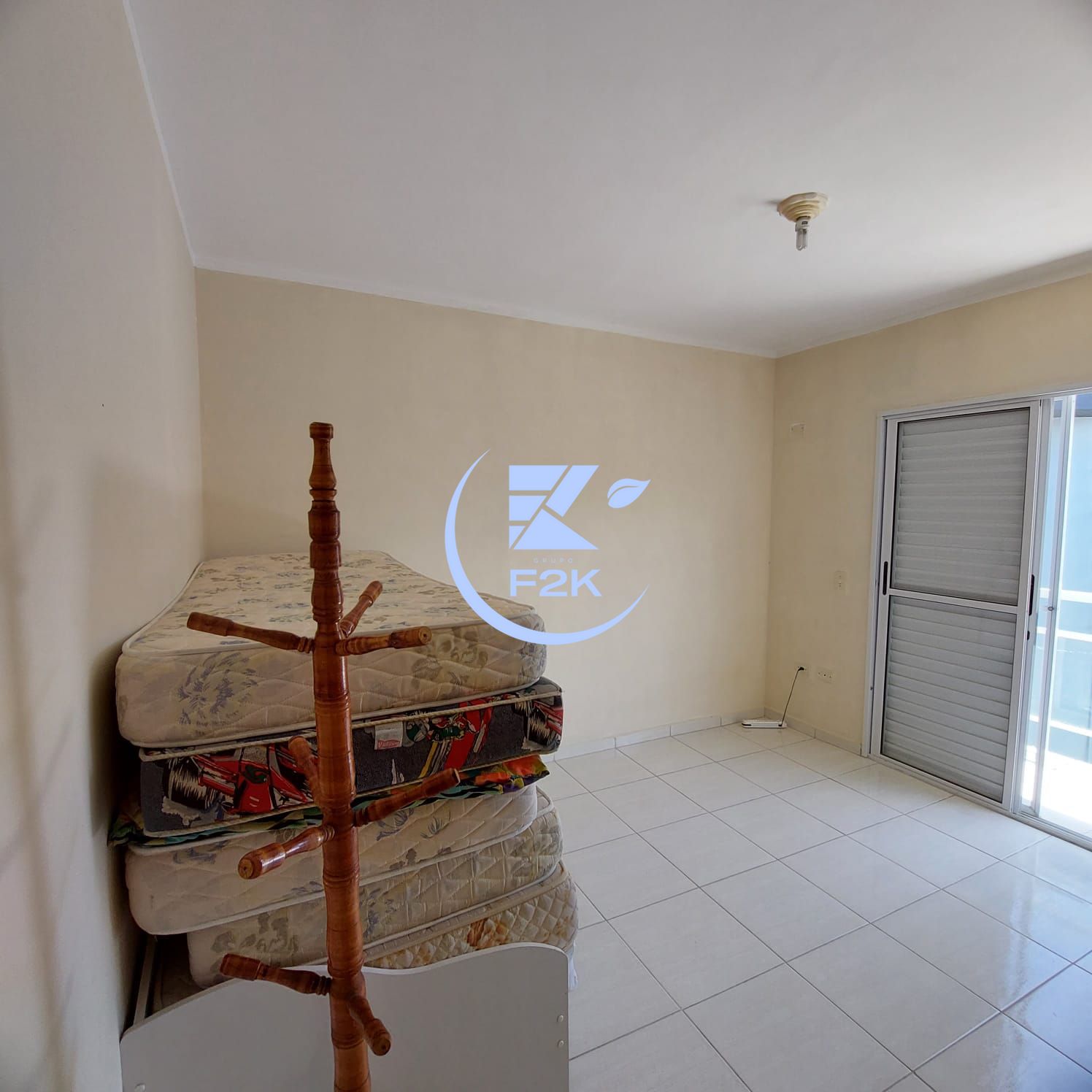 Casa à venda com 2 quartos, 95m² - Foto 5