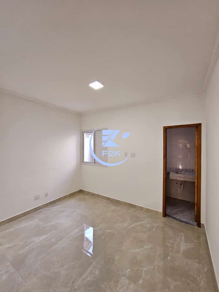 Casa à venda com 2 quartos, 70m² - Foto 10