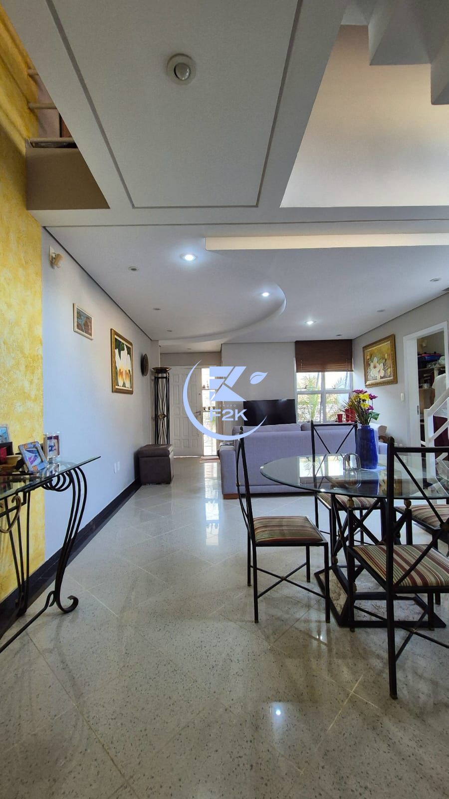 Casa, 3 quartos, 131 m² - Foto 2