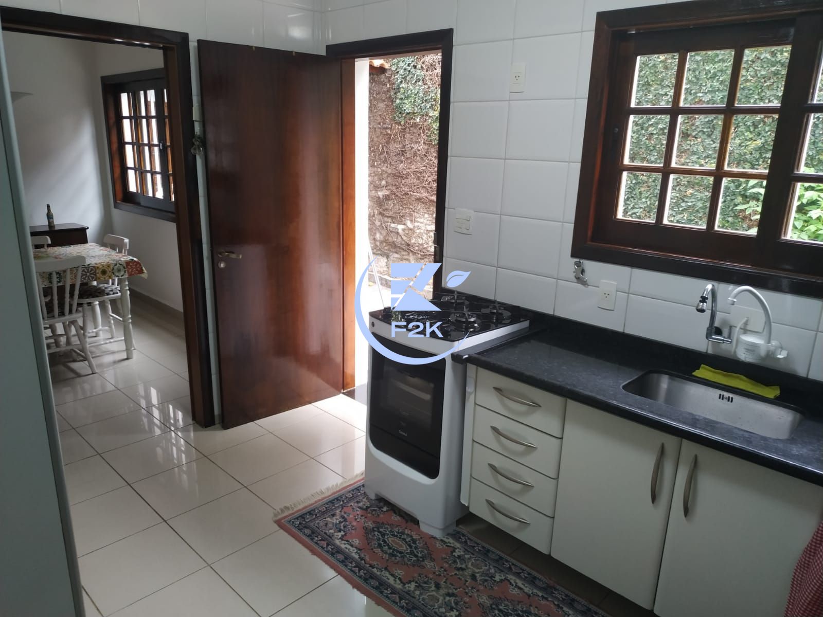 Casa à venda com 4 quartos, 232m² - Foto 17