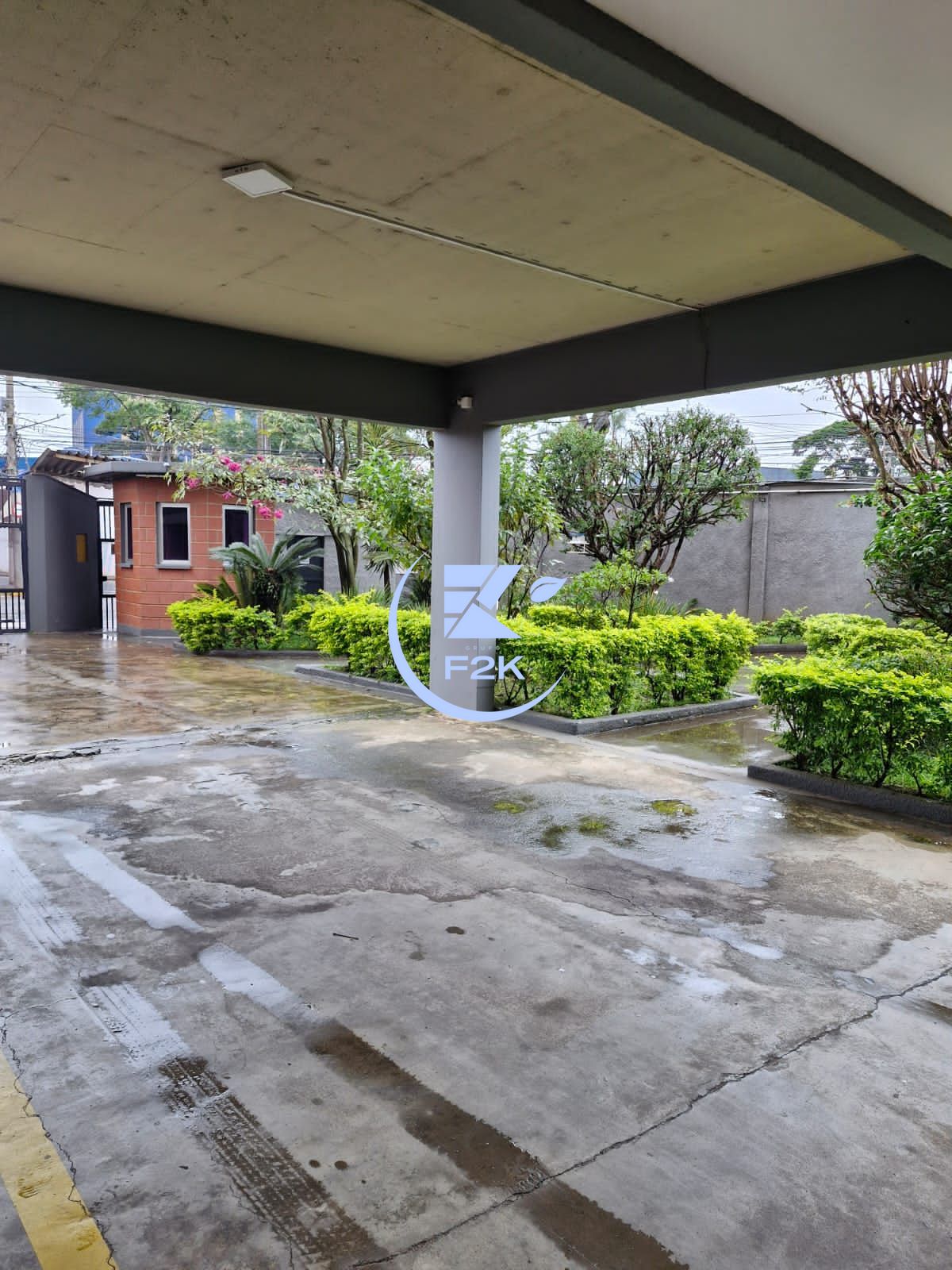 Apartamento à venda com 2 quartos, 77m² - Foto 11