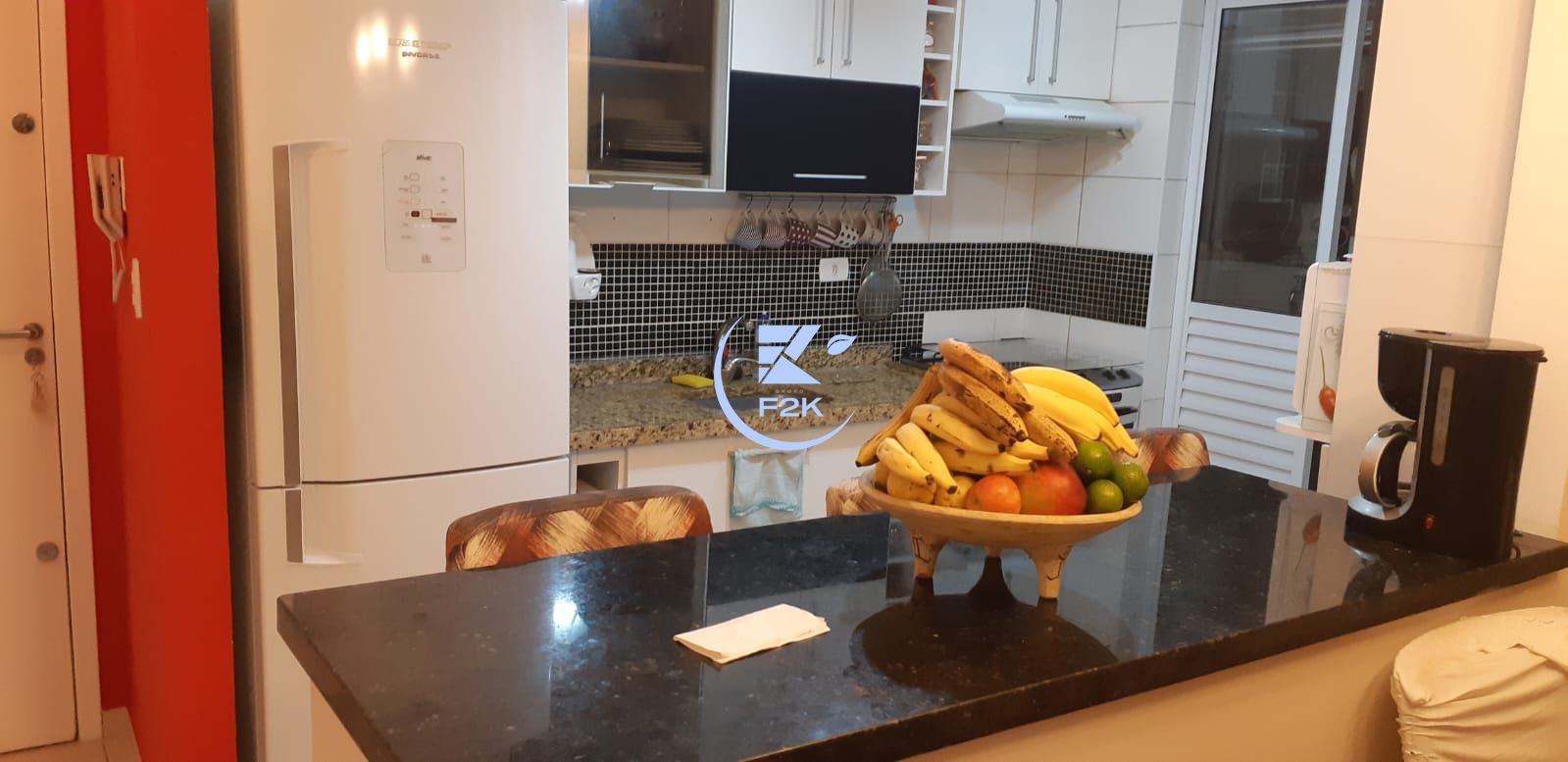 Apartamento à venda com 3 quartos, 79m² - Foto 4