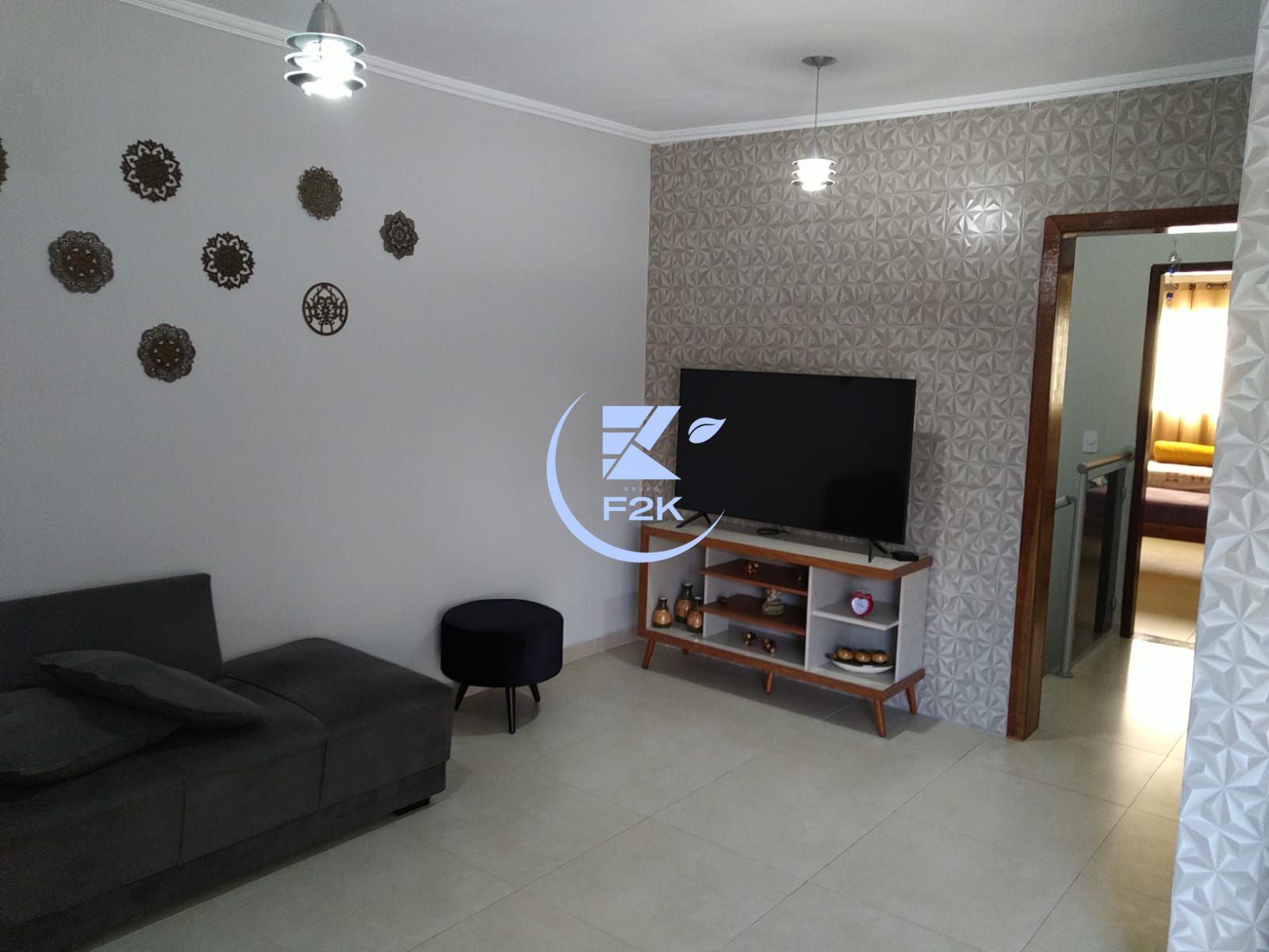 Casa à venda com 3 quartos, 148m² - Foto 3