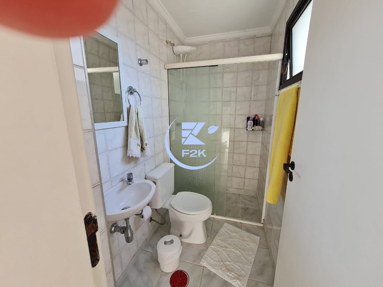 Apartamento à venda com 3 quartos, 124m² - Foto 3