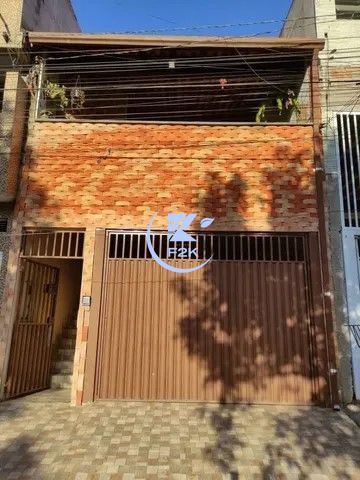 Sobrado à venda com 3 quartos, 157m² - Foto 1