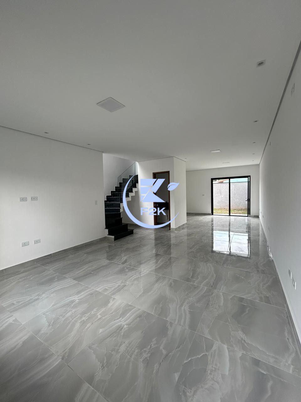 Sobrado à venda com 3 quartos, 112m² - Foto 4