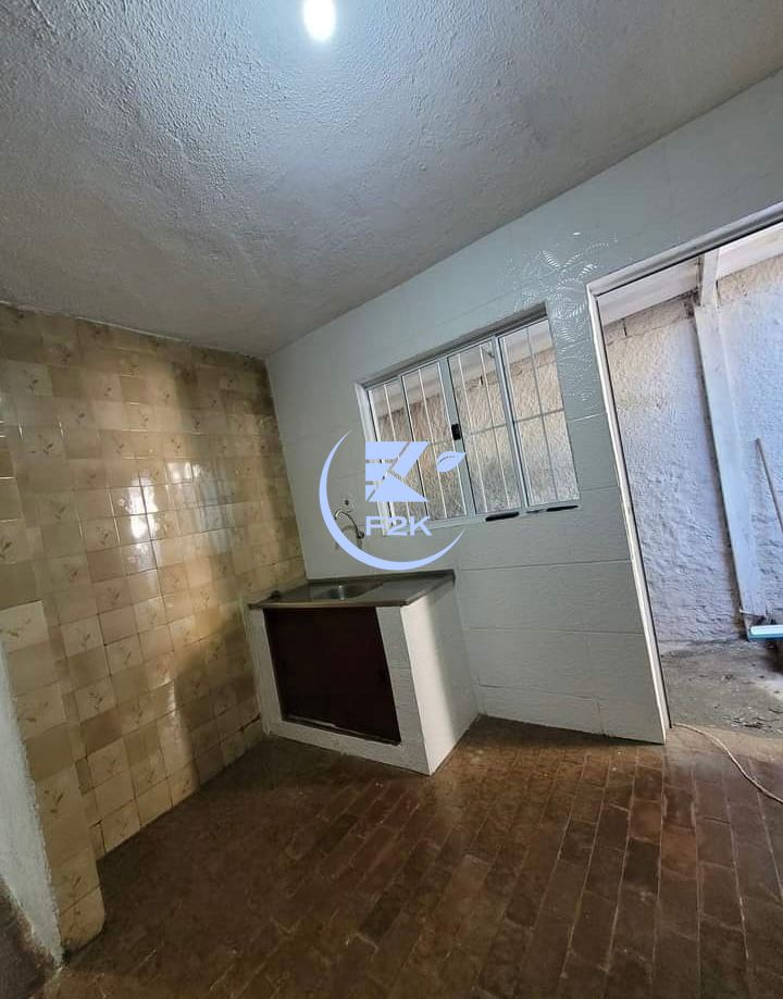 Casa à venda com 2 quartos, 64m² - Foto 3