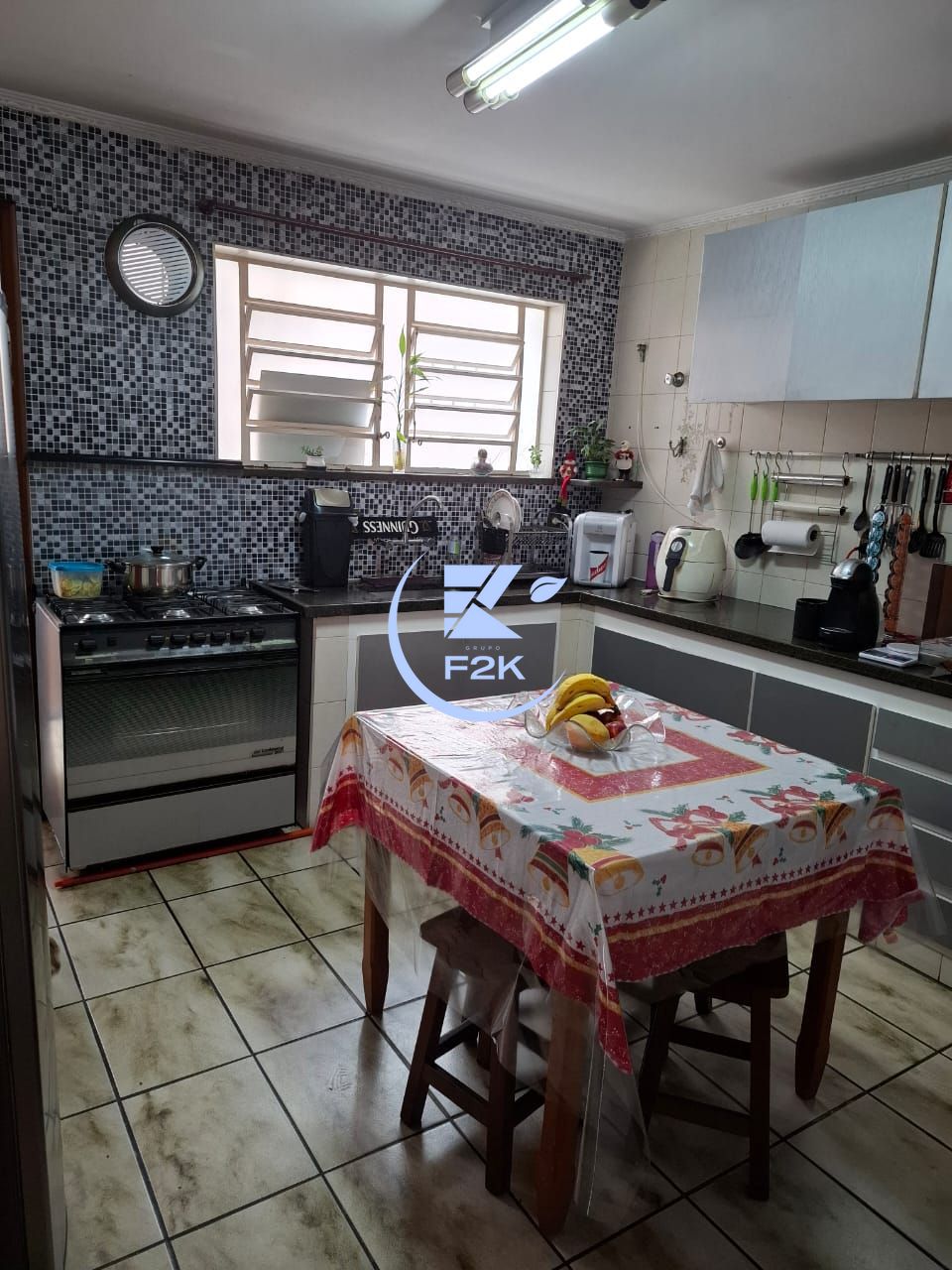 Casa, 3 quartos, 194 m² - Foto 4