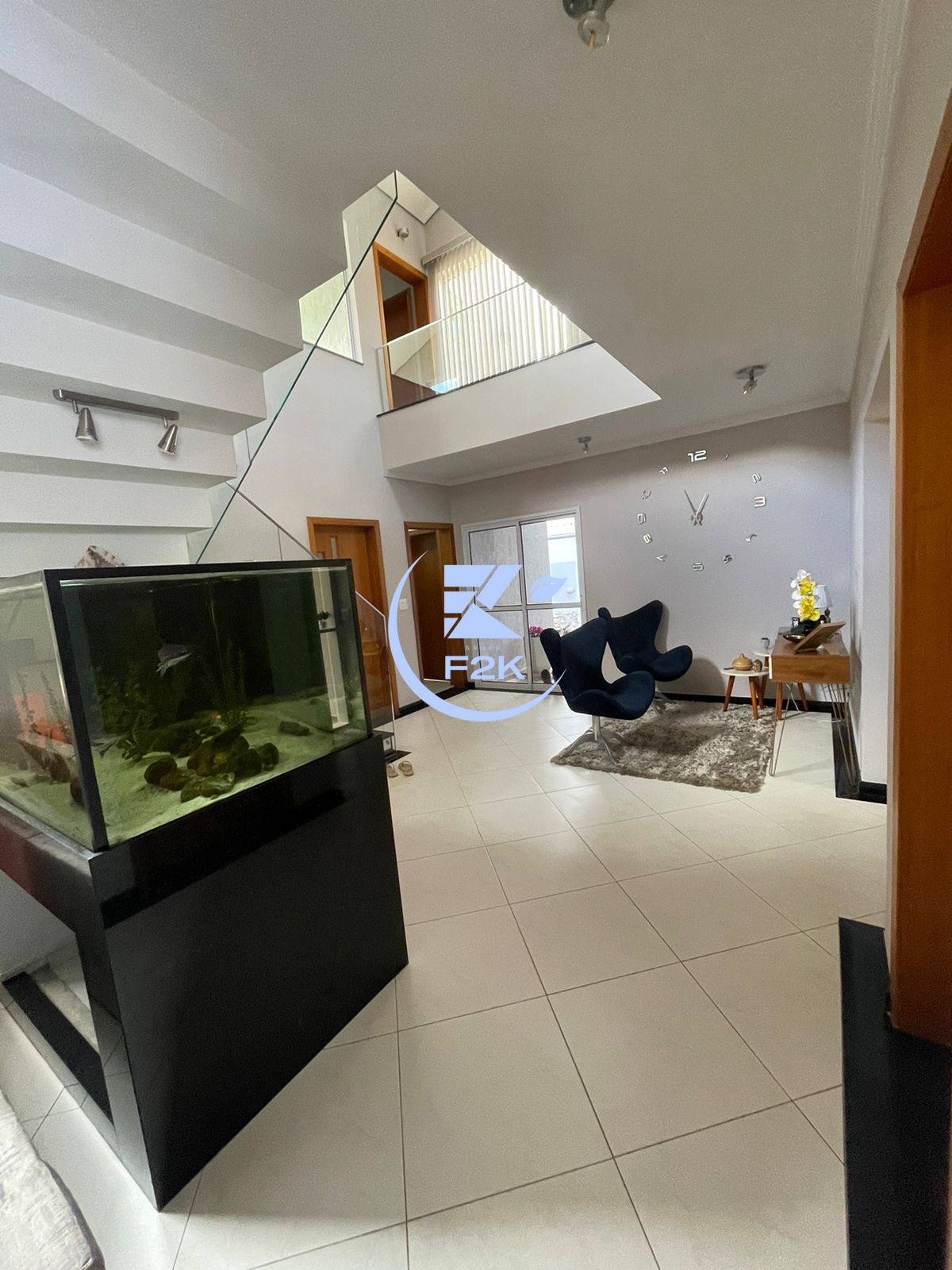 Casa de Condomínio à venda com 4 quartos, 360m² - Foto 8