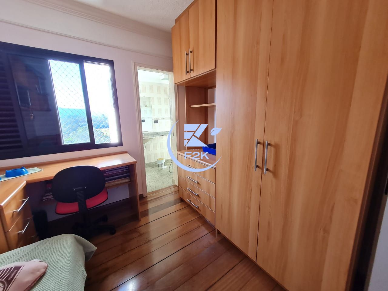 Apartamento à venda com 3 quartos, 124m² - Foto 9