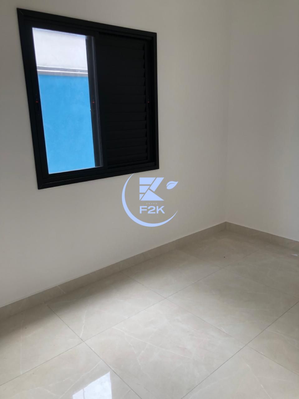 Casa à venda com 2 quartos, 62m² - Foto 12