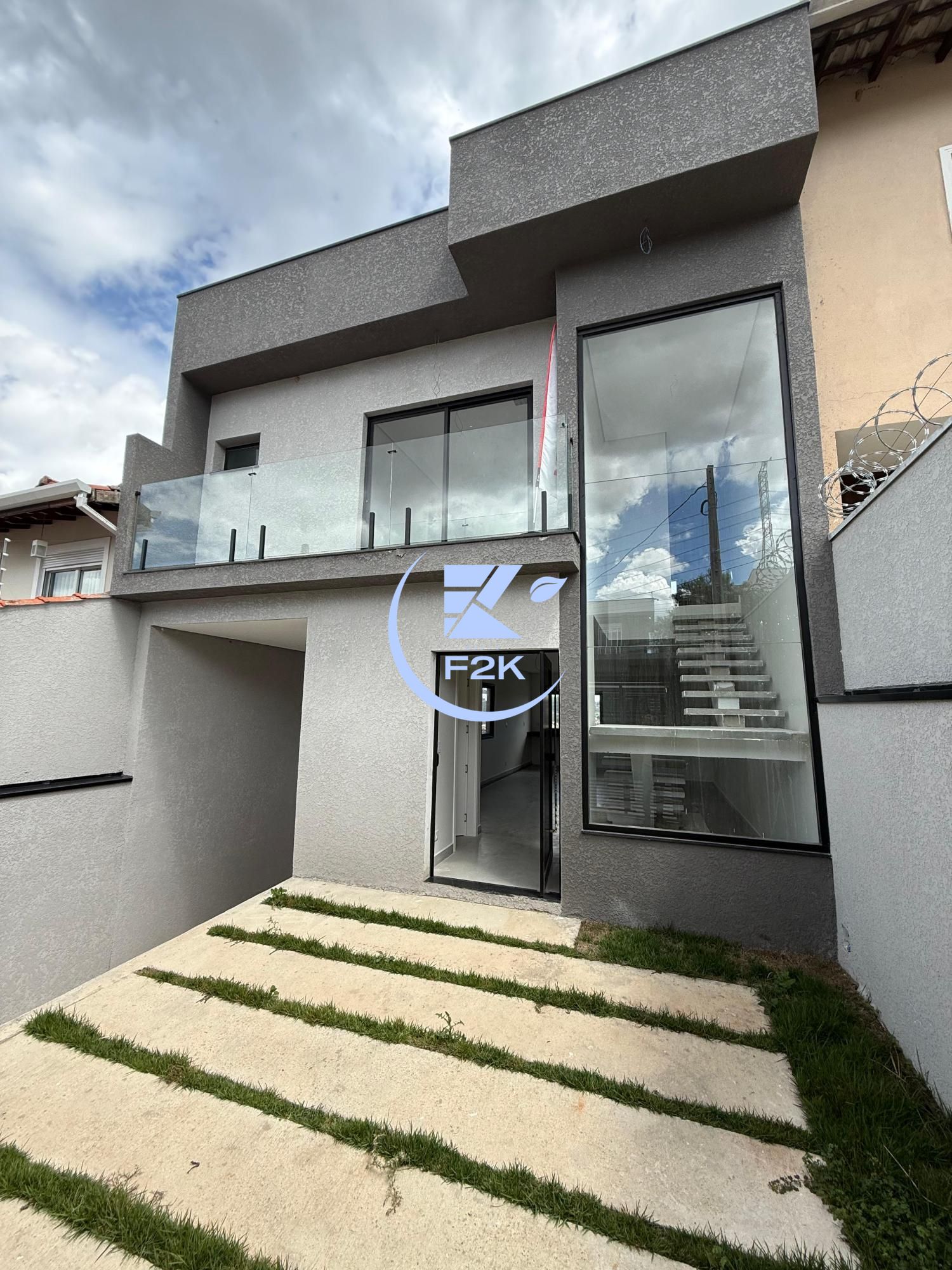 Sobrado, 3 quartos, 143 m² - Foto 2