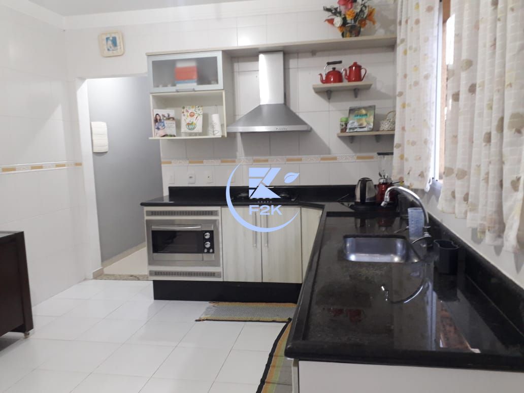 Sobrado à venda com 3 quartos, 149m² - Foto 4