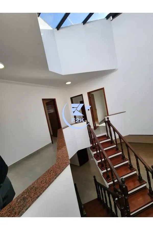 Sobrado, 5 quartos, 300 m² - Foto 2
