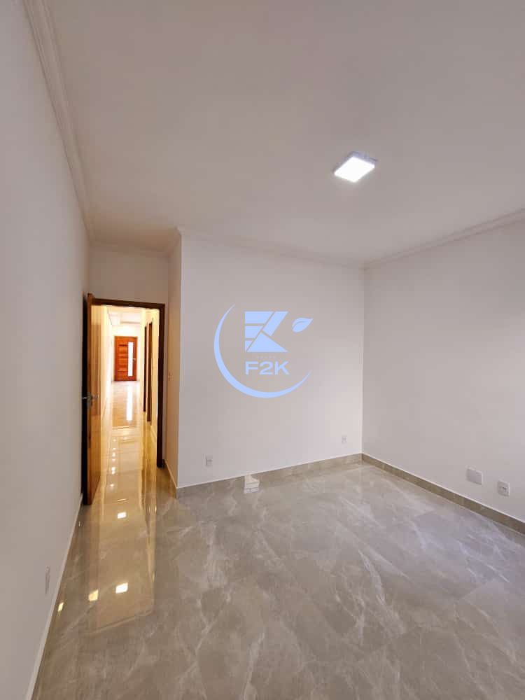 Casa à venda com 2 quartos, 70m² - Foto 12