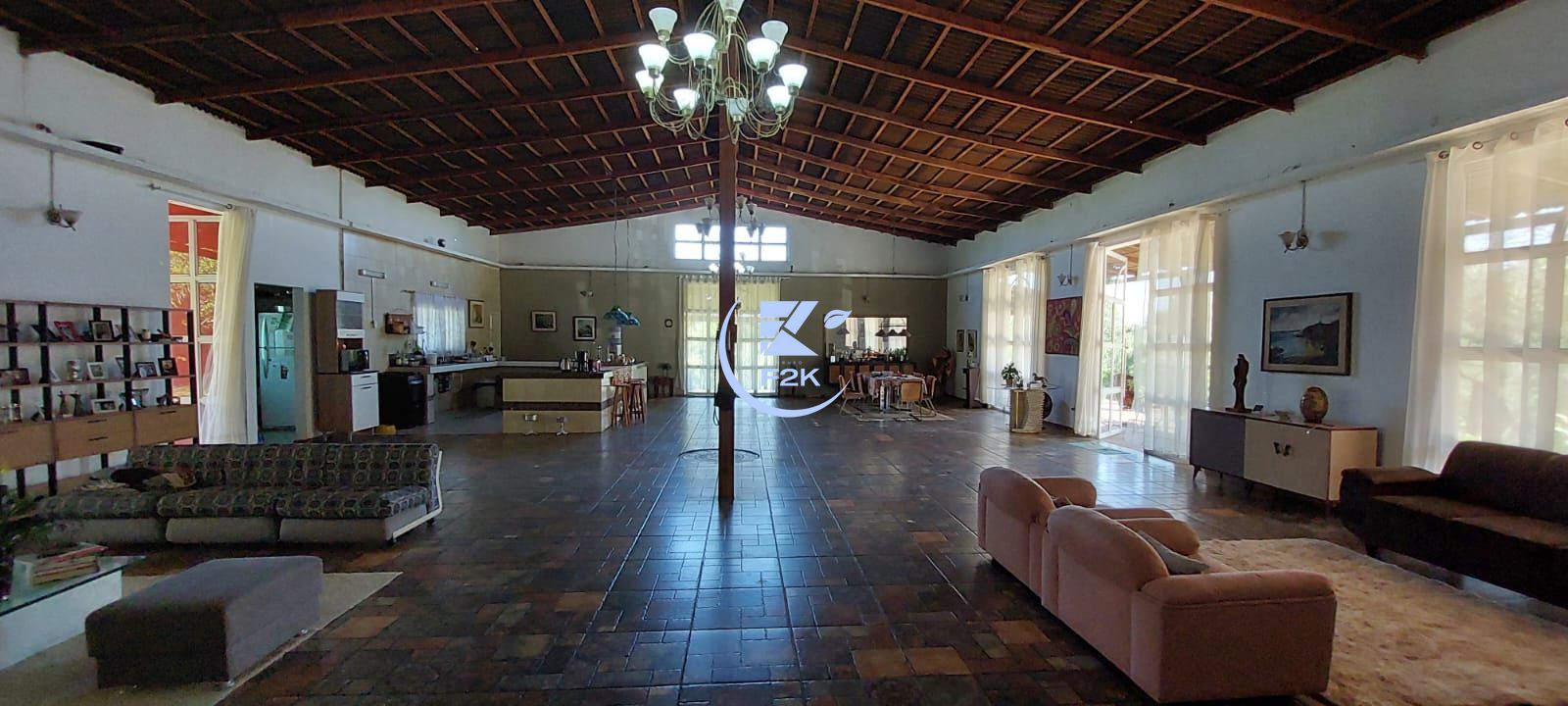 Fazenda à venda com 4 quartos, 629m² - Foto 1