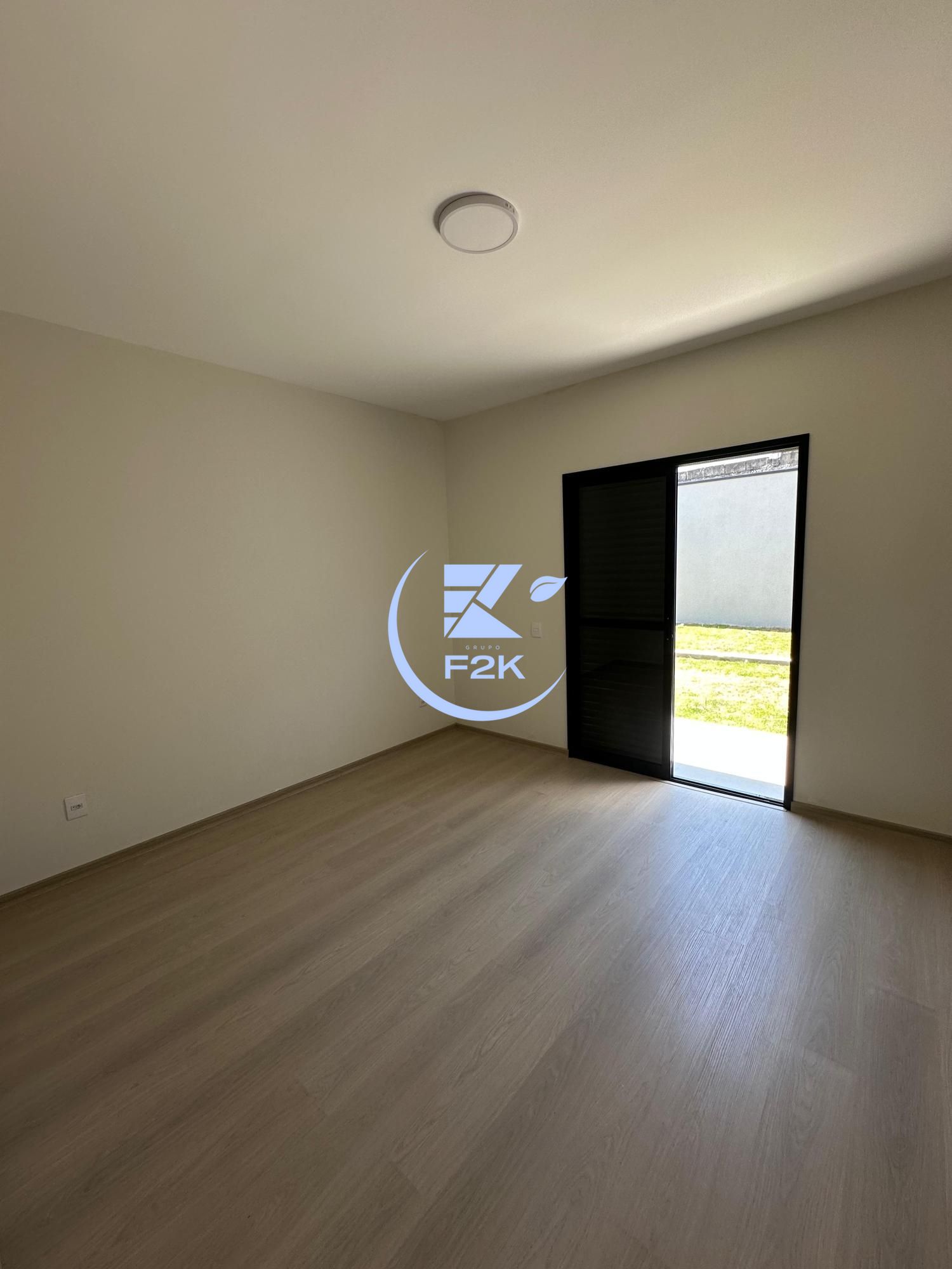 Casa à venda com 3 quartos, 91m² - Foto 9