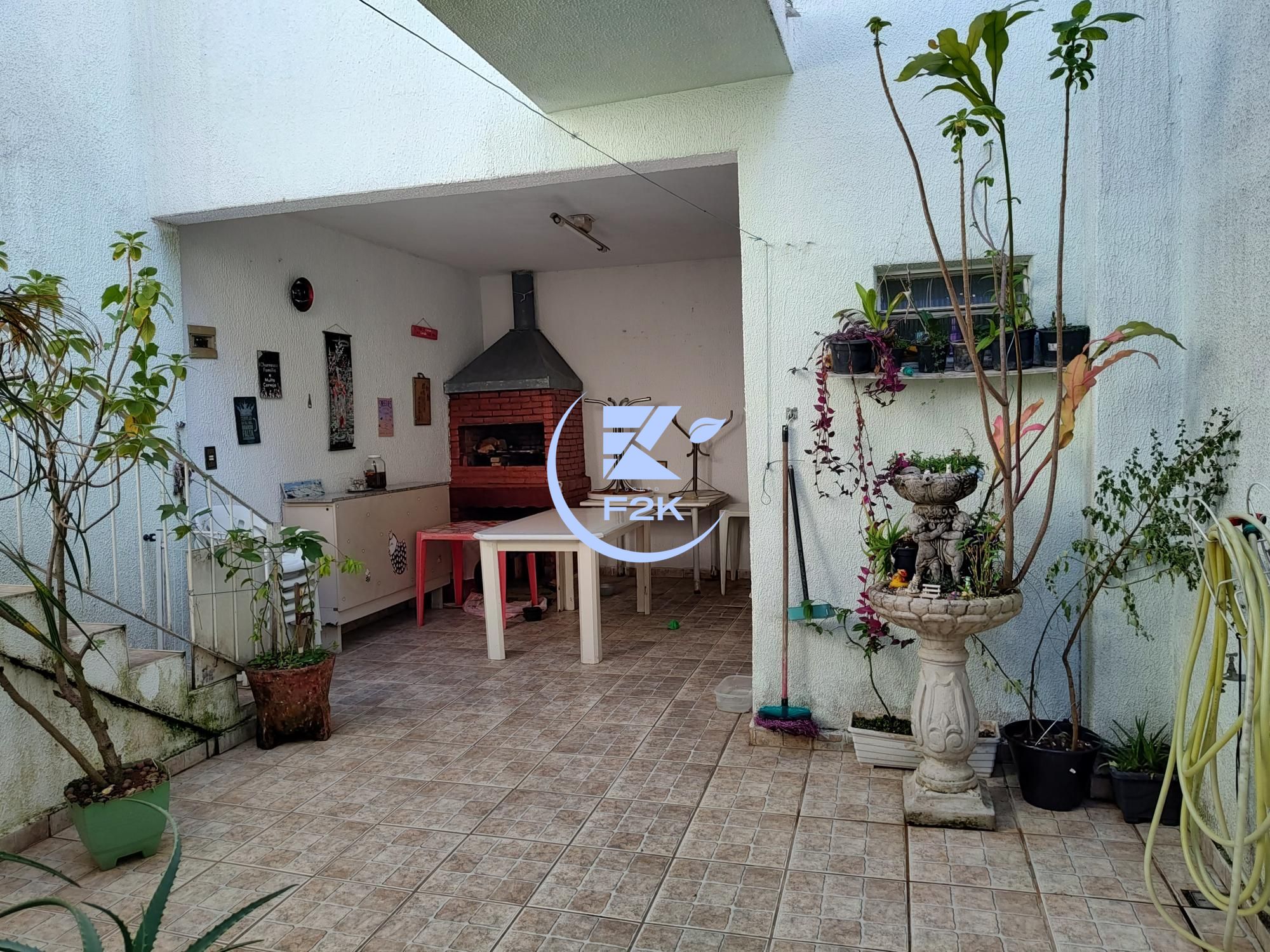 Casa, 2 quartos, 145 m² - Foto 1