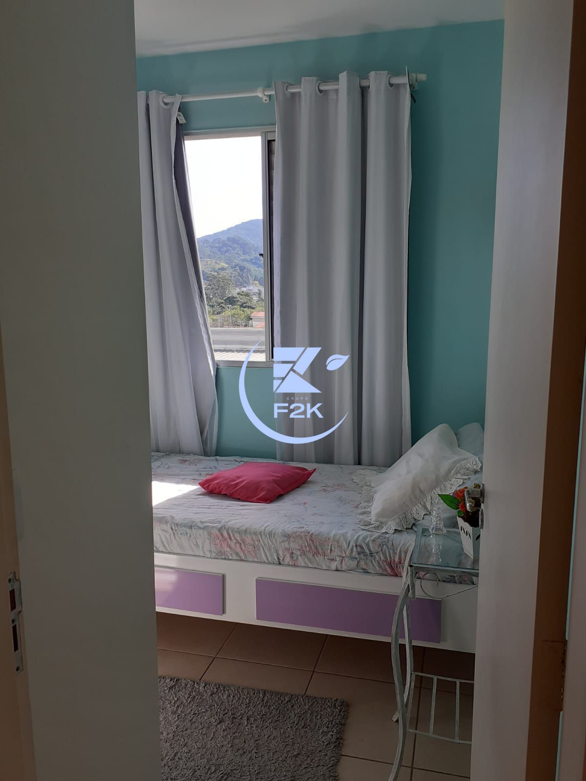 Apartamento à venda com 3 quartos, 64m² - Foto 4