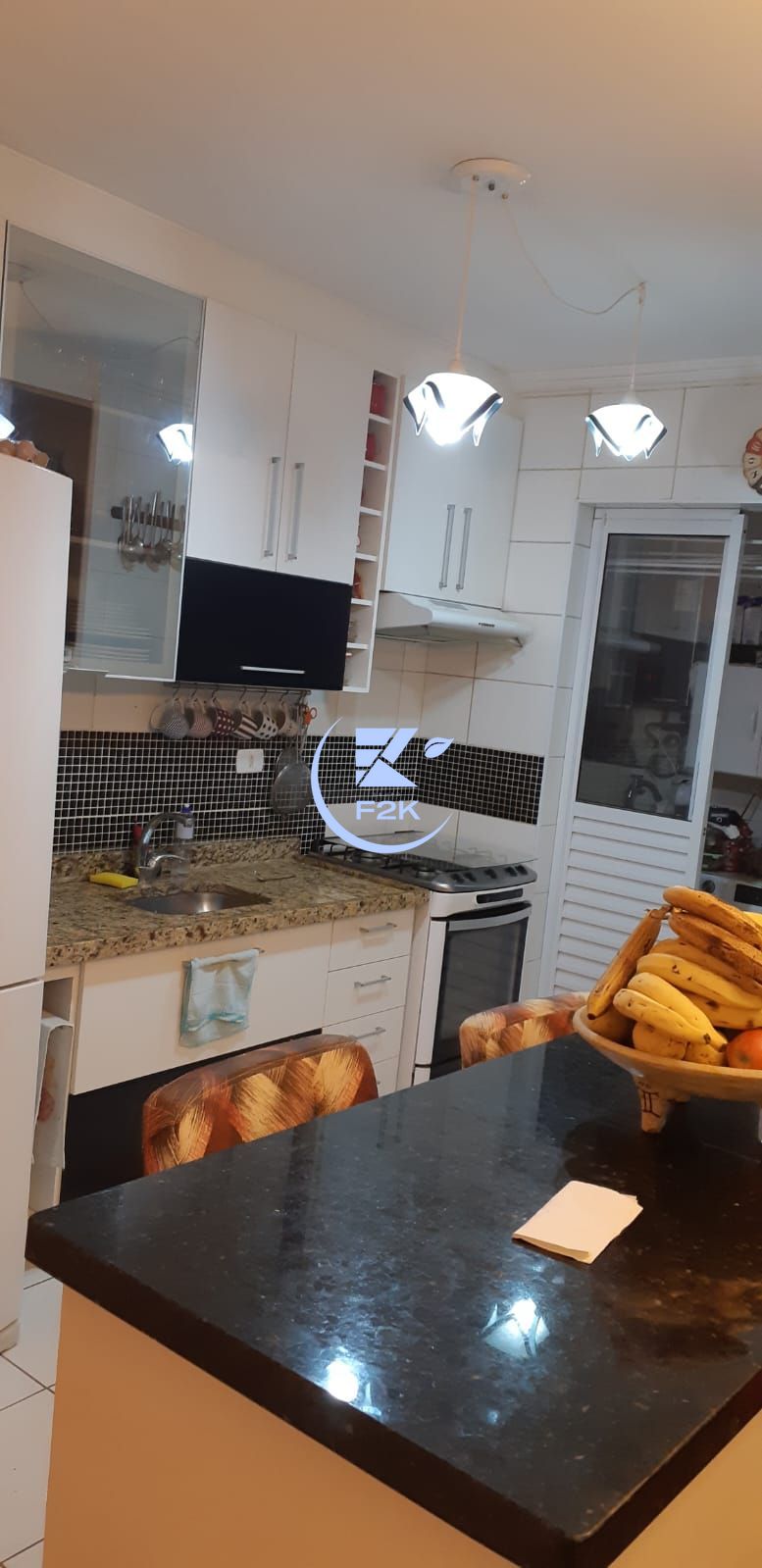 Apartamento à venda com 3 quartos, 79m² - Foto 3
