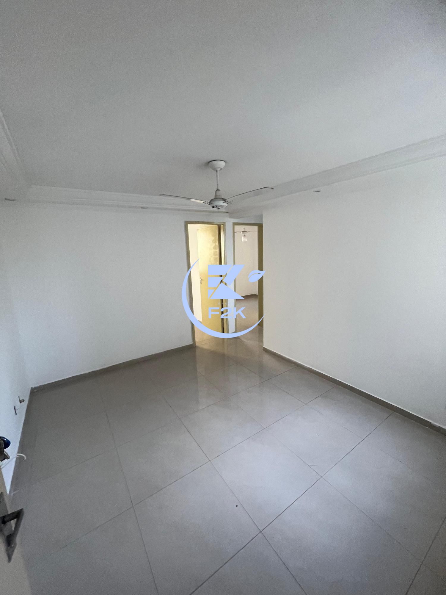 Apartamento à venda com 2 quartos, 47m² - Foto 4