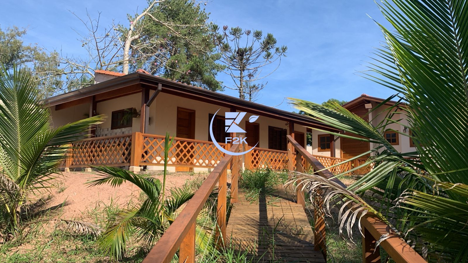 Chácara à venda com 4 quartos, 250m² - Foto 23