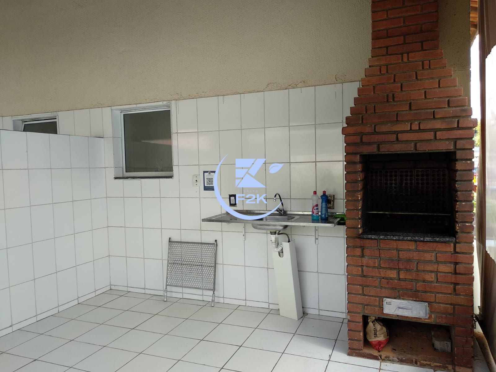 Apartamento à venda com 2 quartos, 44m² - Foto 4