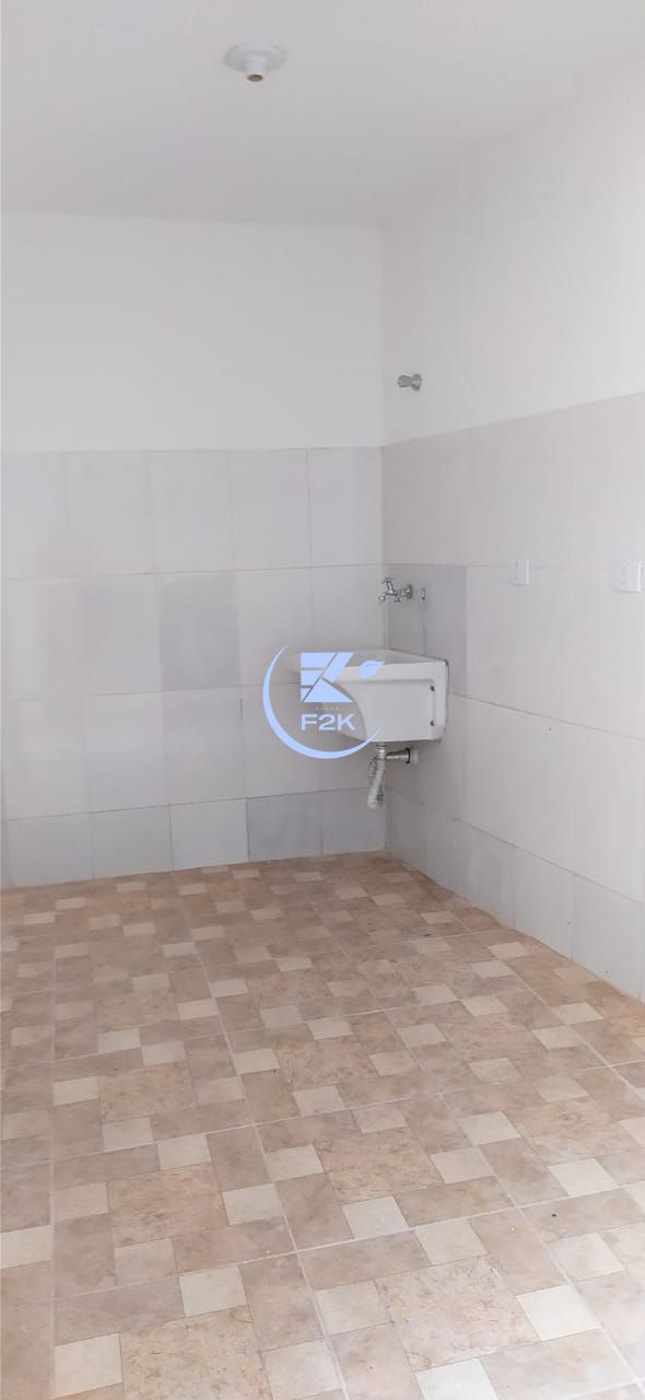 Casa à venda com 3 quartos, 112m² - Foto 14