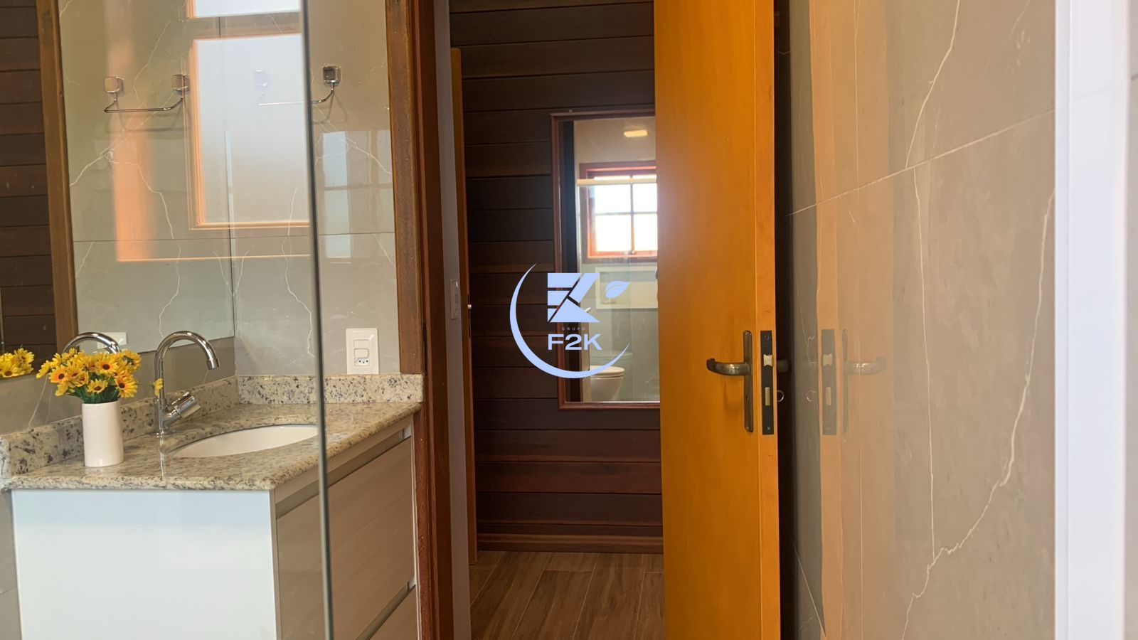Chácara à venda com 4 quartos, 250m² - Foto 59
