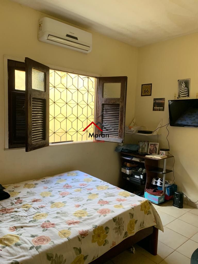 Casa à venda com 4 quartos, 360m² - Foto 11