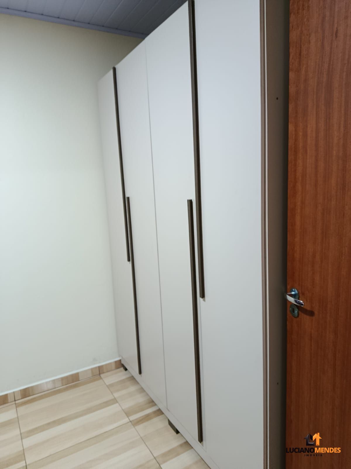 Excelente apartamento para locação – praia de armação, penha