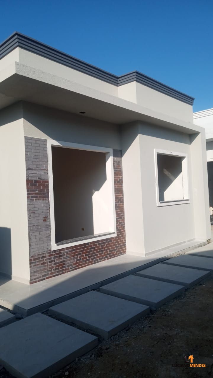 Bela casa geminada em barra velha – a apenas 1.200 metros da