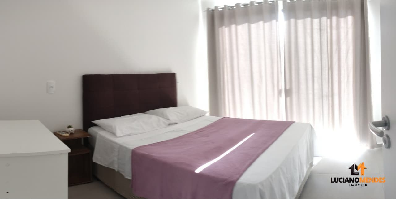 Sobrado completo, mobiliado e com excelente espaço gourmet – a cerca de 1.000m