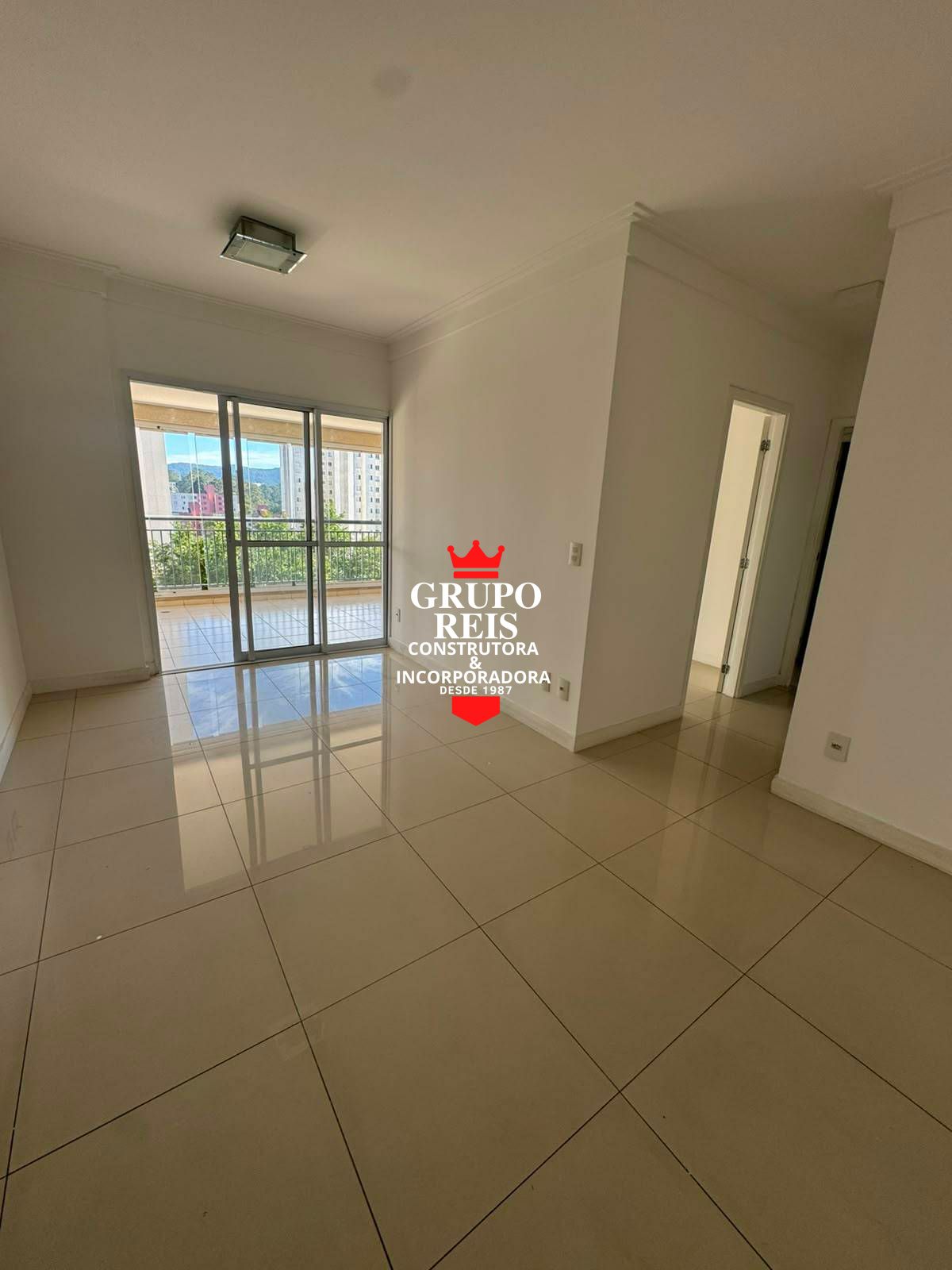 Apartamento com condomínio clube piscina coberta, academia e