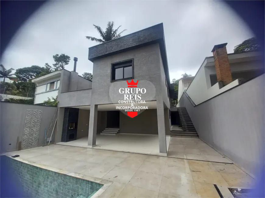 Sobrado à venda  no Vila Albertina - São Paulo, SP. Imóveis