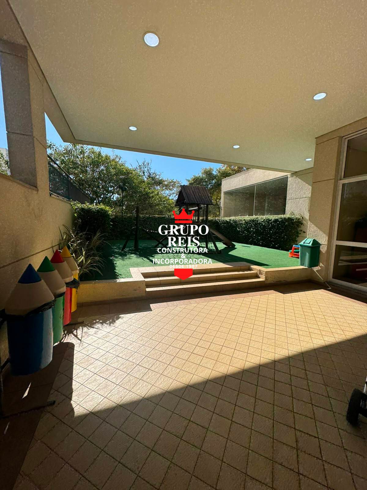 Apartamento com condomínio clube piscina coberta, academia e