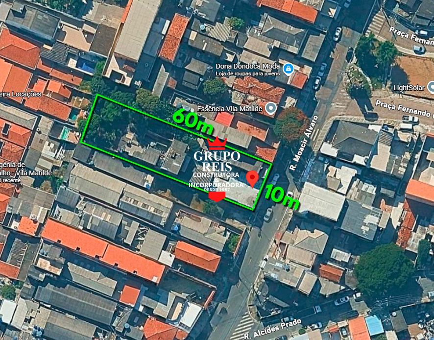 Terreno com 5 casas e galpão 600m² por apenas R$ 750 mil