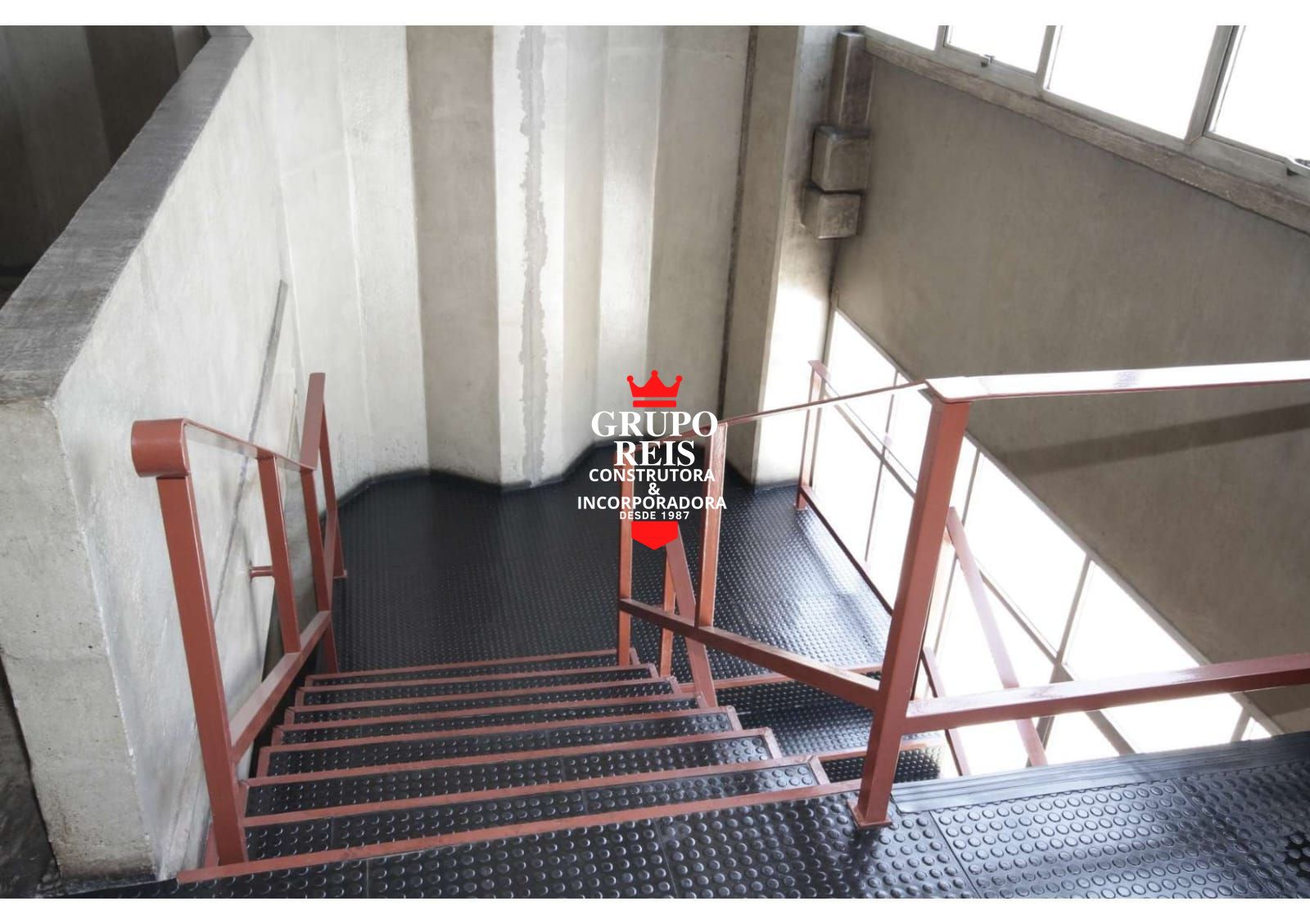 Galpão logístico amplo no parque novo mundo 2.936m² construí