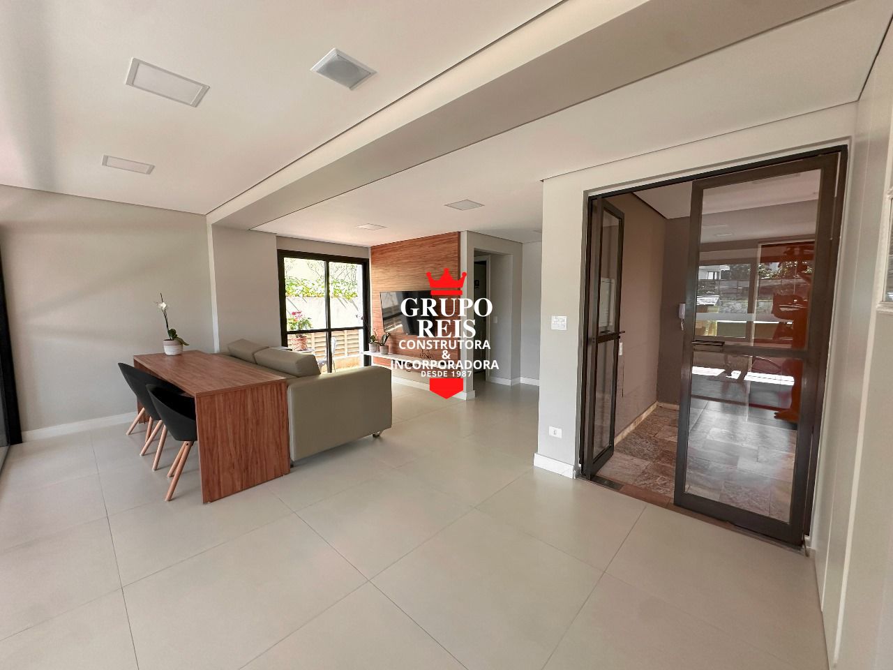 Apartamento, 4 quartos, 195 m² - Foto 4